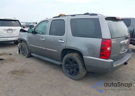 2012 Chevrolet Tahoe Ltz z USA, uszkodzony, nr VIN 1GNSKCE02CR247878
